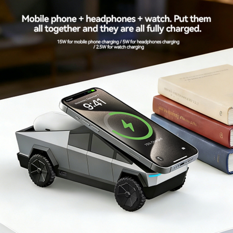 Desktop Stand 3-in-1 CyberDock - Wireless Charger 3 In 1 のレビューと価格
