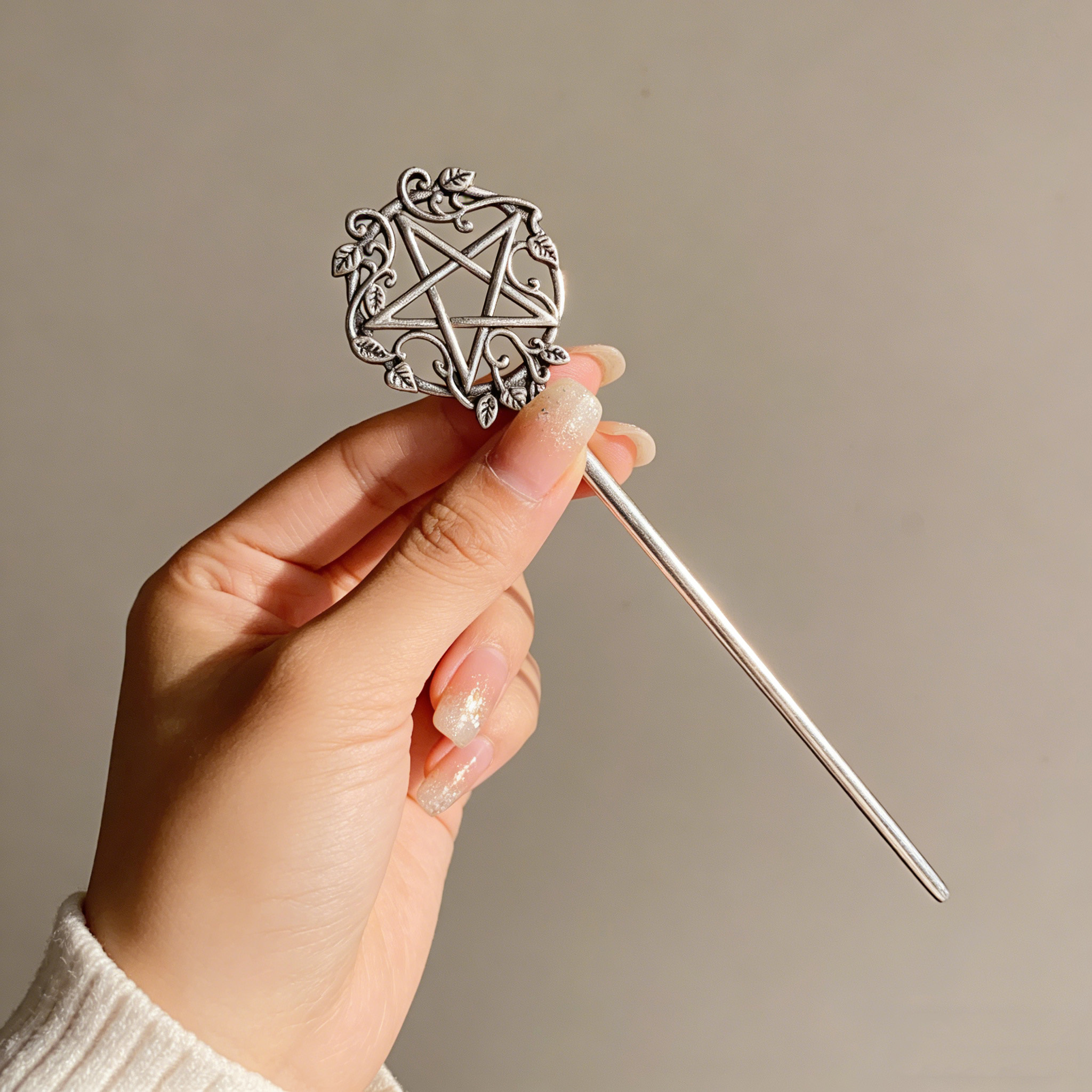 1pc Mystical Pentagram Hair St - Tech Accessories For Women のレビューと価格