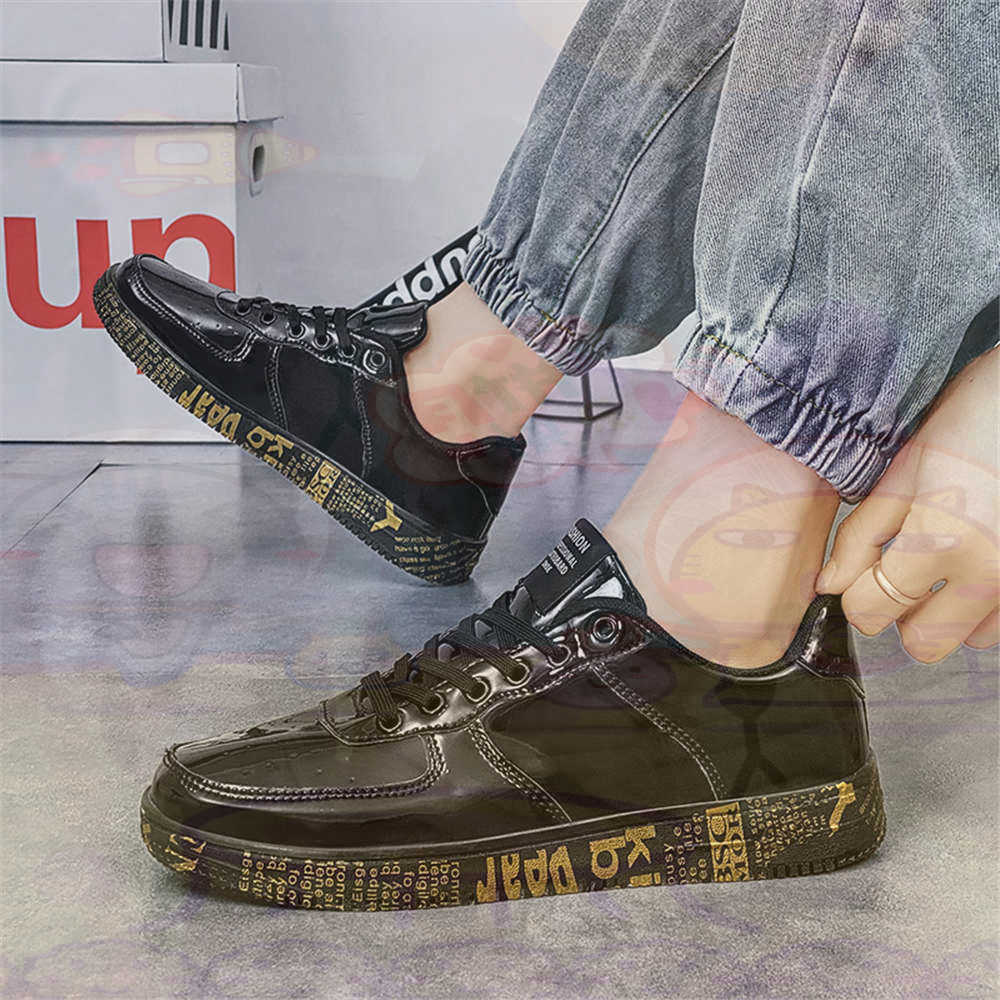 Round Foot Size 45 Sneakers Wh - Tech Accessories Ideas のレビューと価格