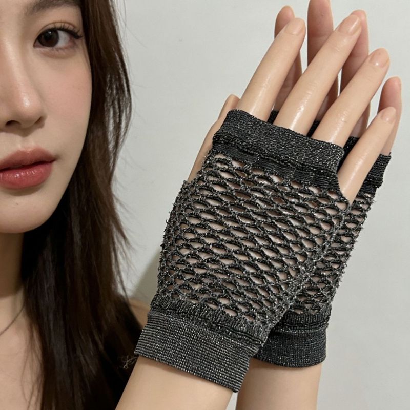 Nail Tech Photo Prop Punk Fish - Tech Accessories Photo のレビューと価格